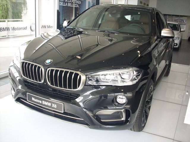 BMW 2015 - Tutta nuova la X6