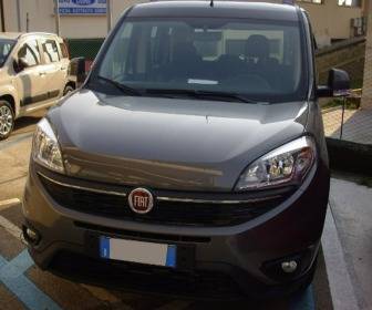 Fiat Doblò 2015:La Fiat sottopone il Doblò a un leggero restyling Fiat Doblò 2015:La Fiat sottopone il Doblò a un leggero restyling