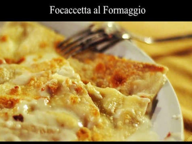 Come Fare la Focaccetta al Formaggio